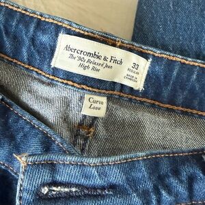 Abercrombie & Fitch 90s Relaxed Jean
